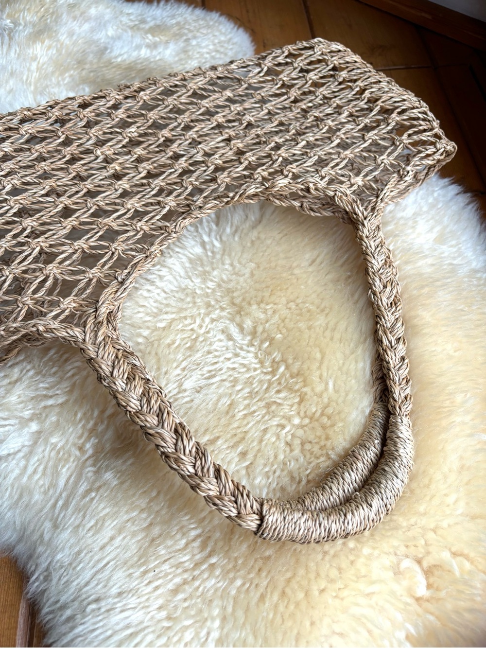 Vintage Woven Jute Market Bag - Picture 4 of 6